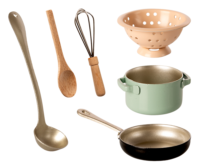 Cooking Set by Maileg