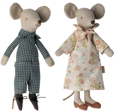 Grandma and Grandpa Mice in Cigarbox by Maileg