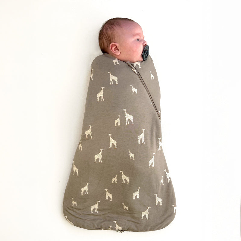 1.0 Tog Swaddle Sleep Bag - Giraffe Maple by gunamuna