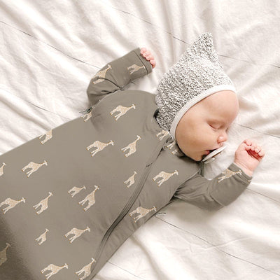 1.0 Tog Swaddle Sleep Bag - Giraffe Maple by gunamuna