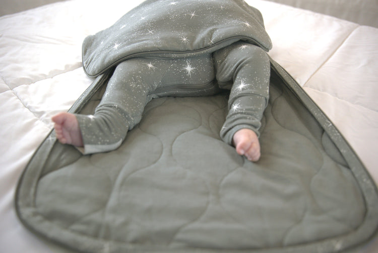 1.0 Tog Swaddle Sleep Bag - Imagine by gunamuna