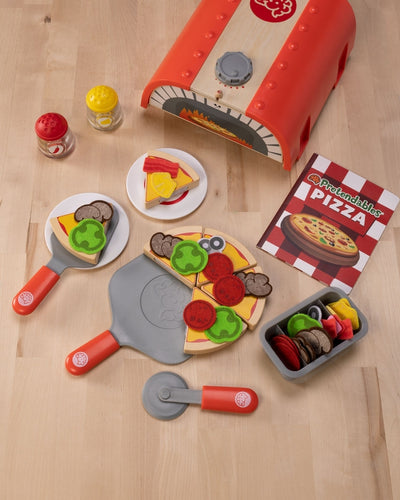 Pretendables Backyard Pizza Oven Set by Fat Brain Toys