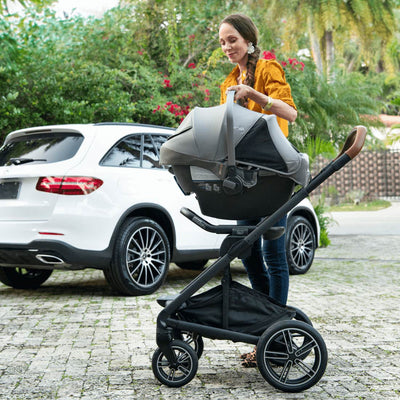 MIXX Next + Pipa RX Travel System by Nuna