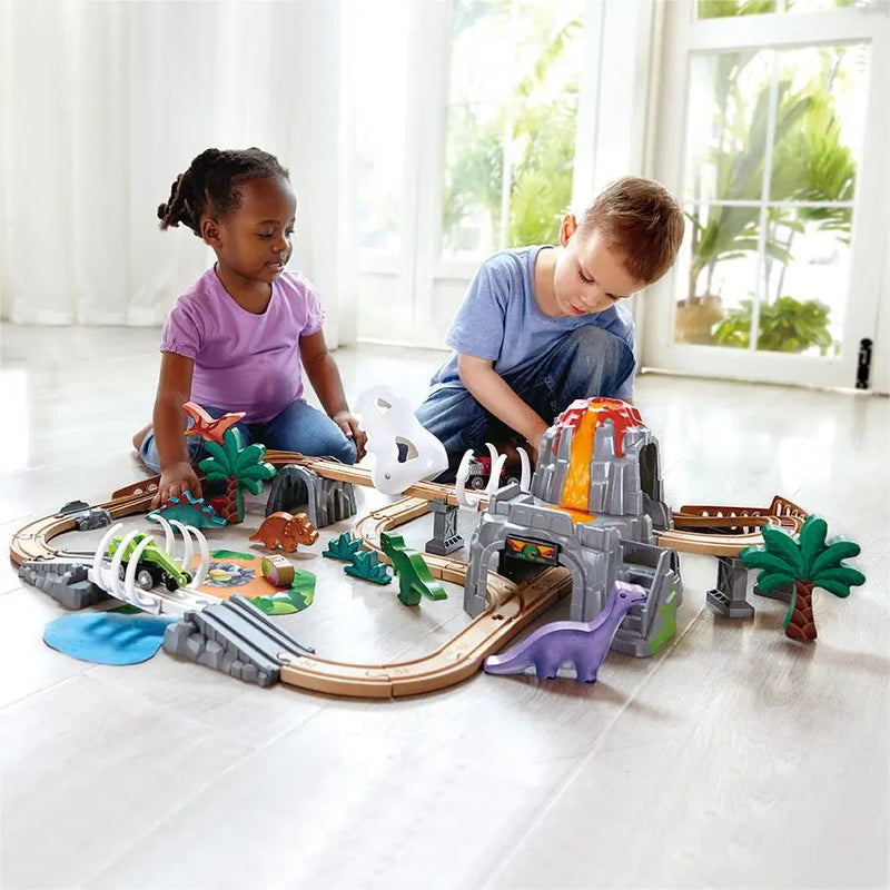 Dinosaur Railway Adventure Set by Hape