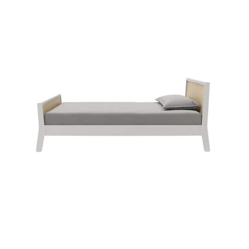 Sparrow Twin Bed - Birch / White by Oeuf