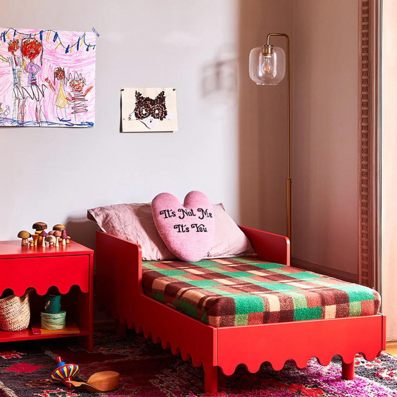 Moss Toddler Bed - Red by Oeuf