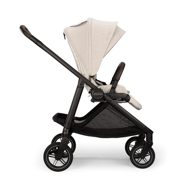 SWIV Stroller by Nuna