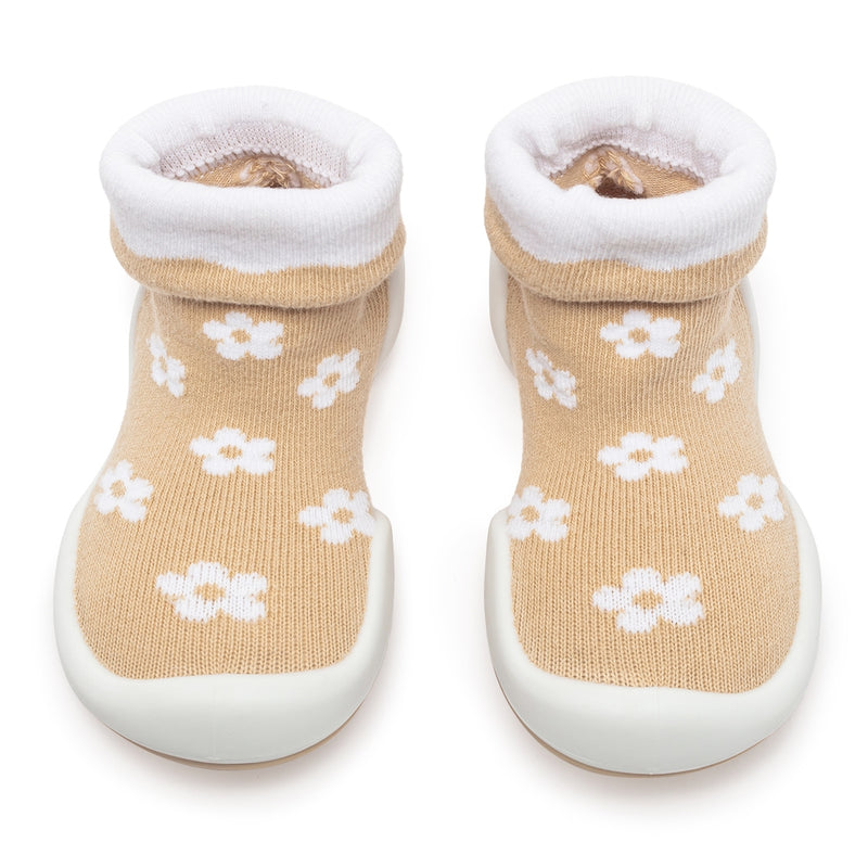 First Walker Baby Sock Shoes - Daisies - Latte by Komuello