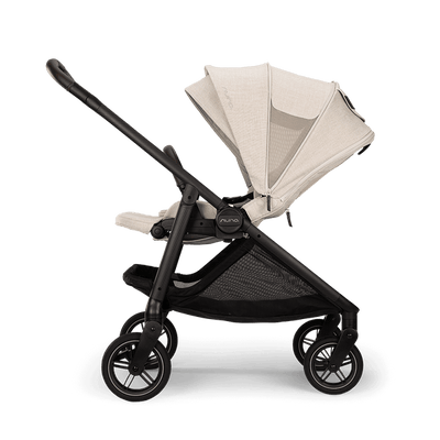 SWIV Stroller by Nuna