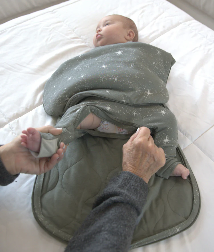 1.0 Tog Swaddle Sleep Bag - Imagine by gunamuna