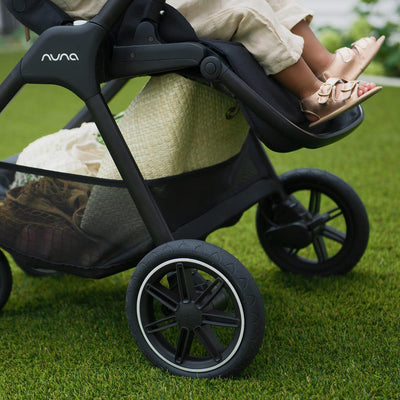 TRIV Next Stroller with Magnetic Buckle by Nuna