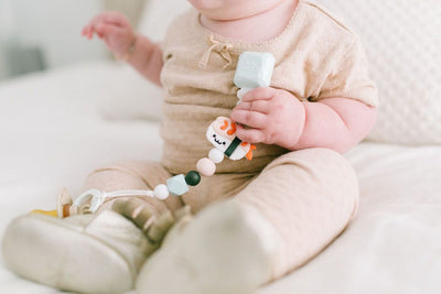 Darling Pacifier Clip - Ebi by Loulou Lollipop Infant Care Loulou Lollipop   